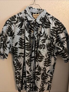 Cooke Street Men’s Black Leaf Print Button-Down Shirt